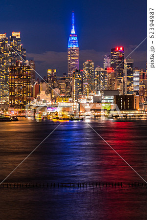 《ニューヨーク》マンハッタンの夜景・ハルミトンパークより 62394987