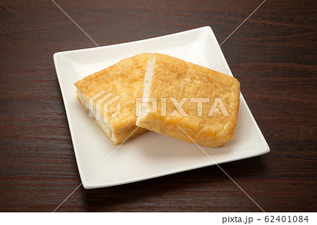 新潟名物の栃尾揚げ 新潟名物の栃尾揚げ 62401084