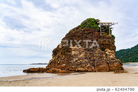 出雲・稲佐の浜（弁天島） 62404790