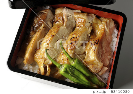 きじ焼き重 62410080