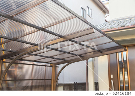 古いカーポート 62416184