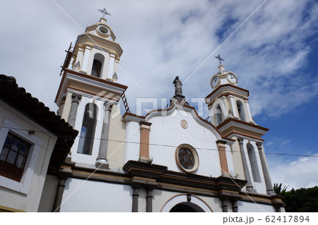 エクアドル　アトゥンタキ　サント・セプルクロ教会 62417894