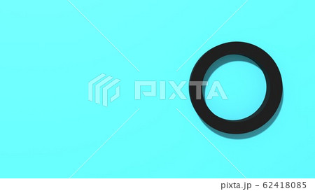 水色　黒丸　コピースペース 62418085