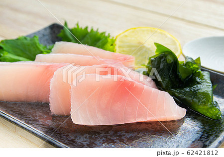 ビンチョウマグロの刺身 ビンチョウマグロの刺身 62421812