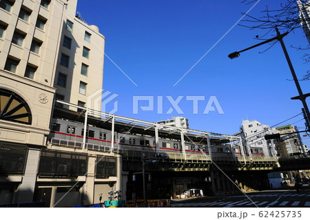 2月 台東97東武ｽｶｲﾂﾘｰﾗｲﾝ 東武浅草駅北口の写真素材