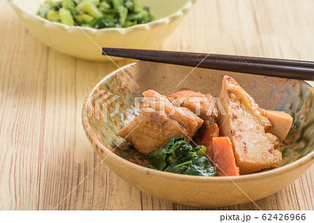 春の味覚　タケノコの煮物 62426966