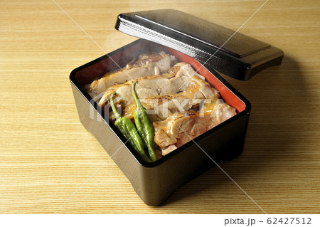 熱々きじ焼き重 62427512