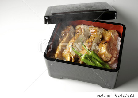 熱々きじ焼き重 62427633