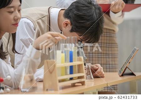 ポートレート 韓国人 10代 62431733