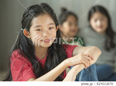 ポートレート 韓国人 小学生 62431870