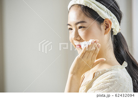 女性 女 女の子 62432094