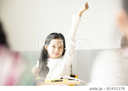 ポートレート 韓国人 小学生 62432176