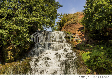 a big waterfall 62433282