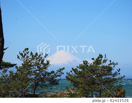 秋谷・立石海岸 富士山  Tateishi park & Mt. Fuji 62433526