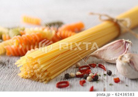 色々な種類のパスタ 62436583