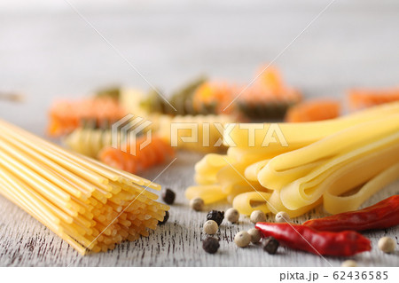 色々な種類のパスタ 62436585