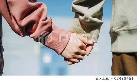 仲良しのカップル 仲良しのカップル 62438461