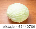 外葉が白いキャベツ 62440780