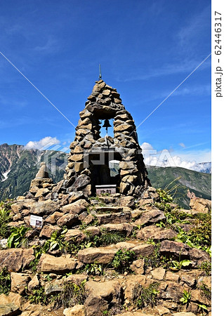 夏の白馬五竜 地蔵ケルン 62446317