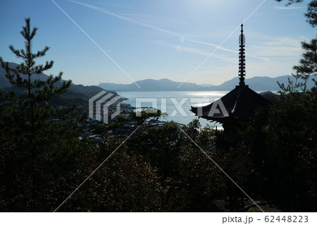 【中国三十三観音霊場】第十一番 平山郁夫が描いた向上寺三重塔と瀬戸内海の風景 広島県尾道市 【中国三十三観音霊場】第十一番 平山郁夫が描いた向上寺三重塔と瀬戸内海の風景 広島県尾道市 62448223