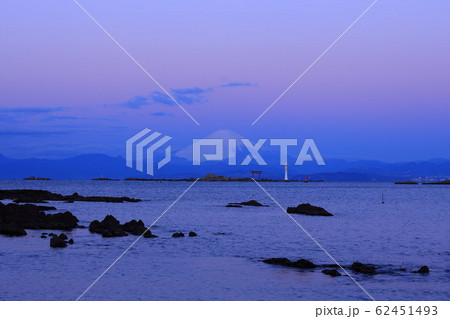 真名瀬海岸 富士に沈むサンセット 真名瀬海岸 富士に沈むサンセット 62451493