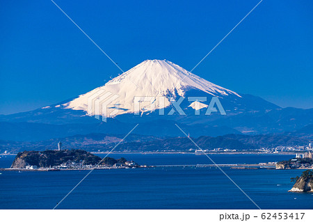 《神奈川県》富士山と江ノ島・湘南海岸の眺望 62453417