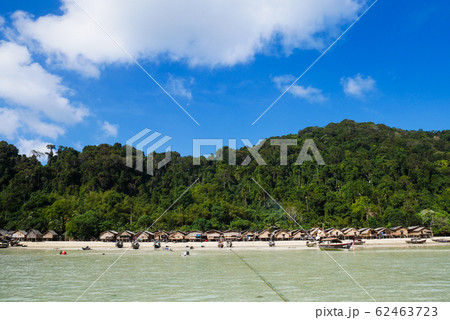 The Moken Sea Gypsy Village at Koh Surin on the Mu Ko Surin National Park, Surin Islands of Thailand. 62463723