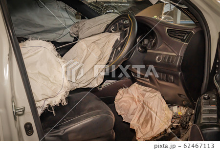 Airbag exploded at a car accident 62467113