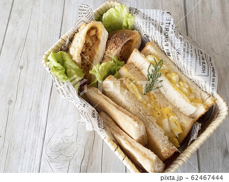 サンドイッチ ランチボックス サンドイッチ ランチボックス 62467444