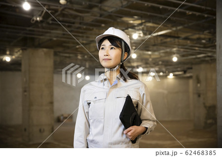 女性 工事 設計図 女性 工事 設計図 62468385