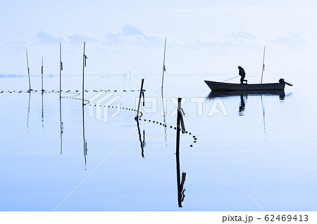 霞ケ浦のワカサギ漁 62469413