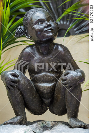 Pissing Girl statue in Brussels Belgium 62470202