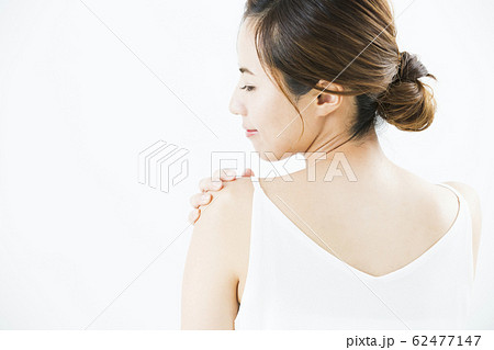 　ビューティー　ビューティーイメージ　女性　 62477147