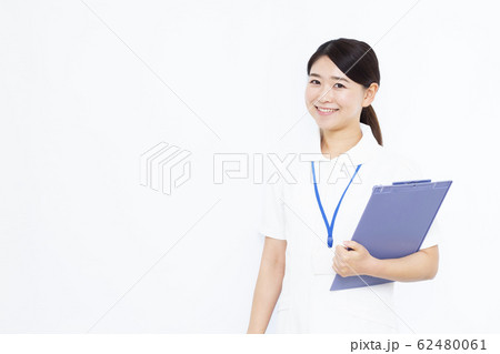 30代 女性 看護師 62480061