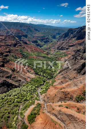 ハワイ　カウアイ島　航空写真 62481443