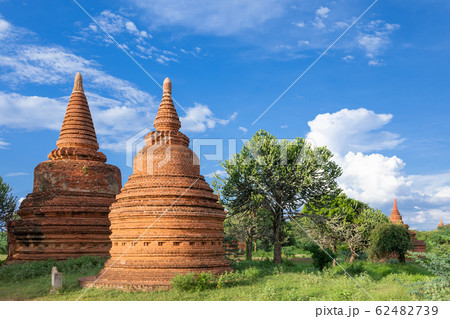 ミャンマー_バガンの仏塔群 62482739