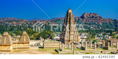 Ancient Virupaksha Temple, Hampi, Karnataka, India 62491595