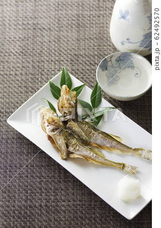 ハタハタの塩焼き6 ハタハタの塩焼き6 62492570