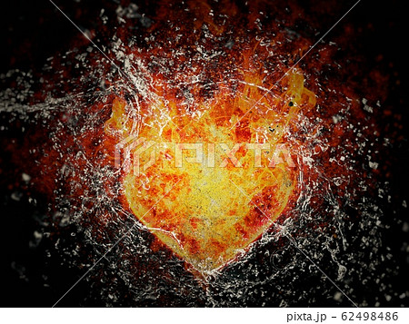 ハートの形に燃える抽象的な炎 62498486