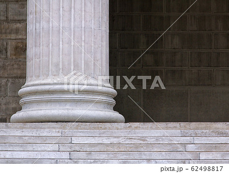 column 62498817