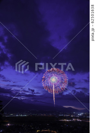 （山梨県）神明の花火 62501638