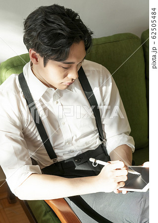 男 男性 男の子 62505484