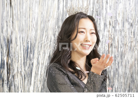 女性 女 女の子 62505711