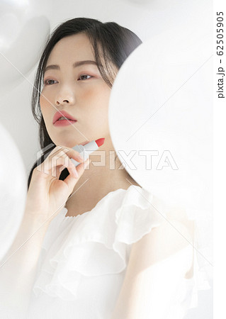 ビューティー 女性 女 62505905