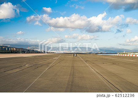 Airplane landing at Gibraltar airport 62512236