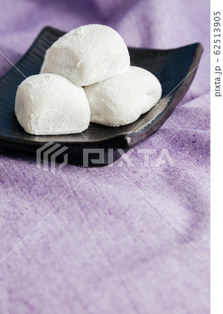 Japanese traditional dessert Red bean mochi, Sticky rice cake Japanese traditional dessert Red bean mochi, Sticky rice cake 62513905