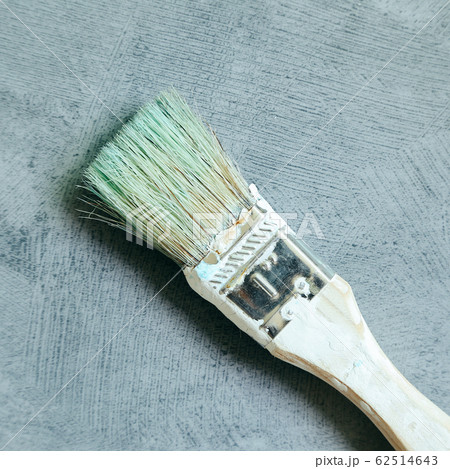 Paint brush on gray vintage background 62514643