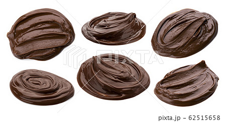Hazelnut cream swirl isolated on white background 62515658
