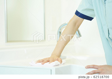 清掃員　クリーンスタッフ　女性 62518700