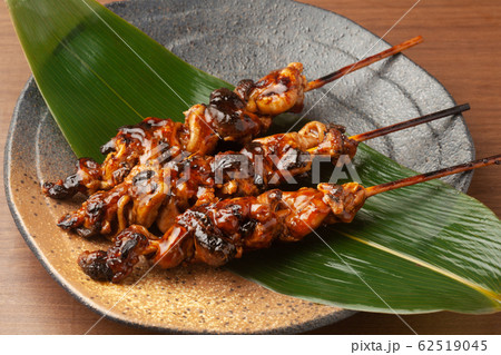 うなぎの肝の串焼き 62519045